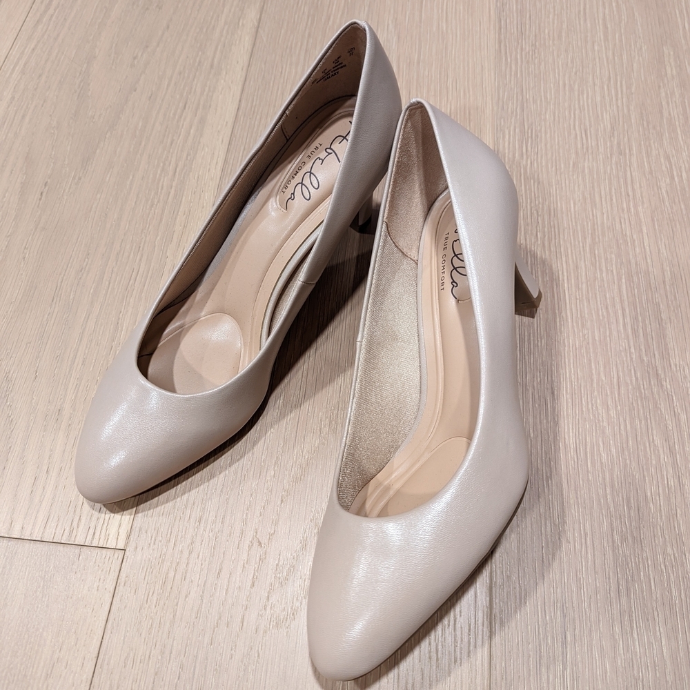 Abella Tan Heels